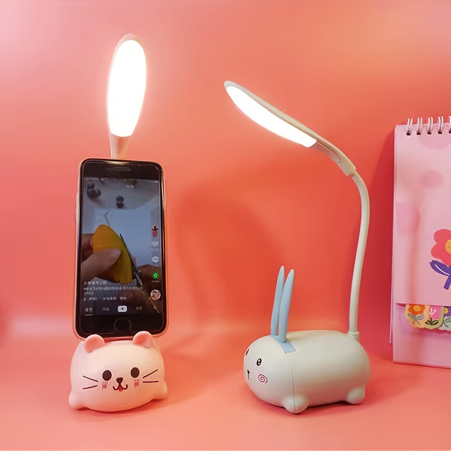 1pc Adjustable Table Lamp, Cartoon Cute Cat Night Light, USB Rechargeable LED Table Light, Eye Protection Warm White Desk Lamp, Eye Friendly, Bedside Lamp, Creative Indoor Light, Desktop Learning Lamp