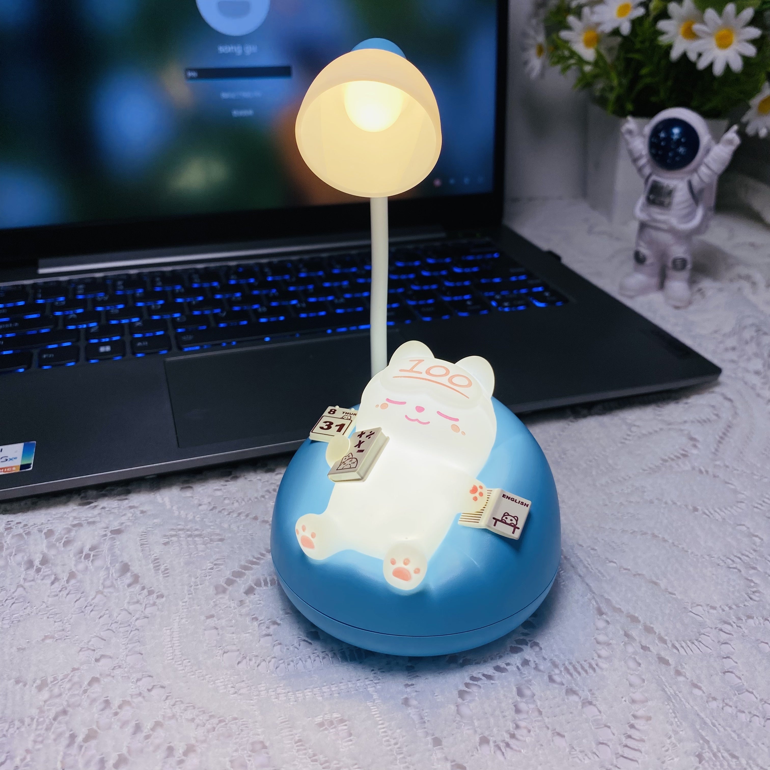 1pc cute sleeping cat style pat lights, USB charging atmosphere decorative lights, study office pat decoration table lights, bedroom atmosphere with sleeping lights, Thanksgiving, back-to-school season, birthday, New Year, holiday gift table lights for